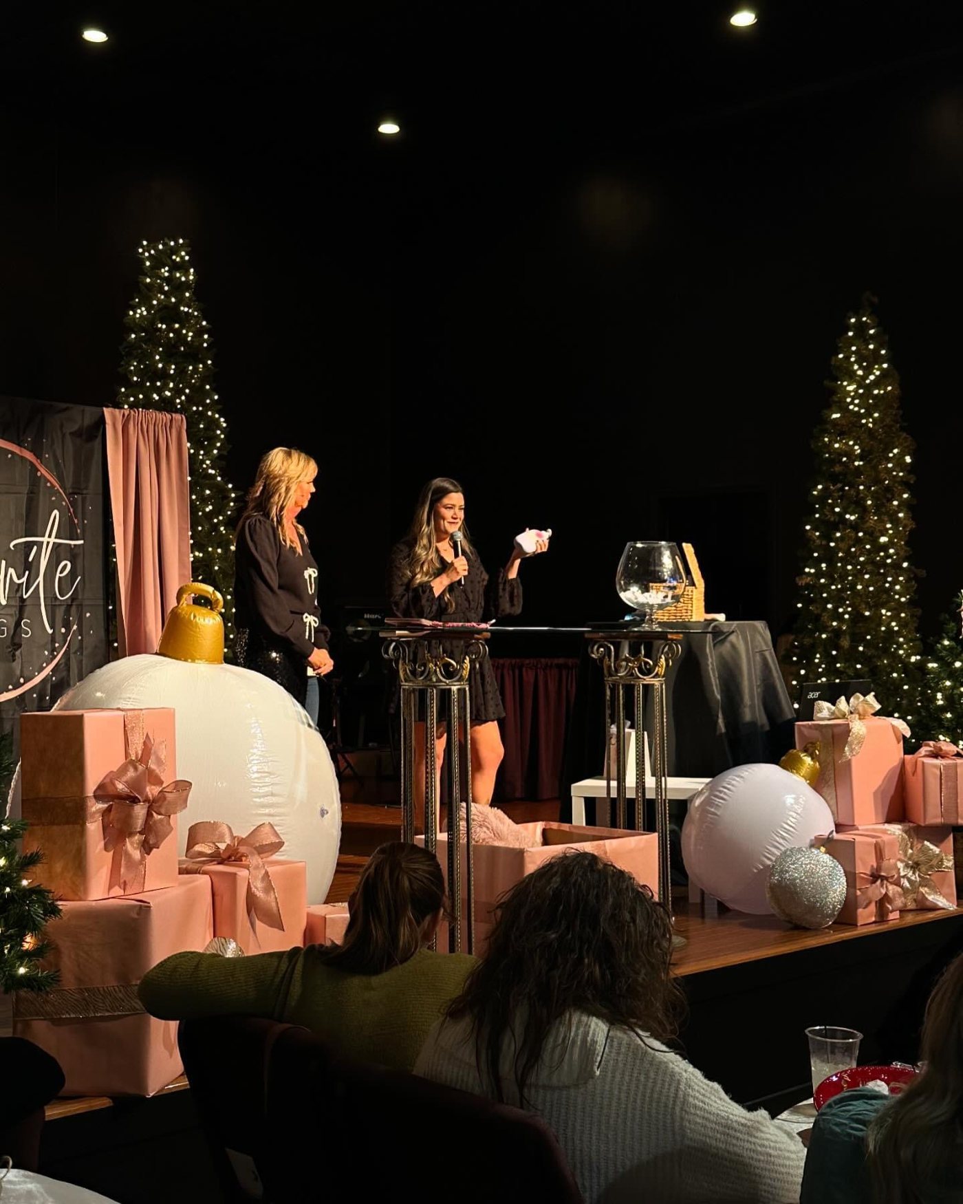 Sharing favorite finds on stage
